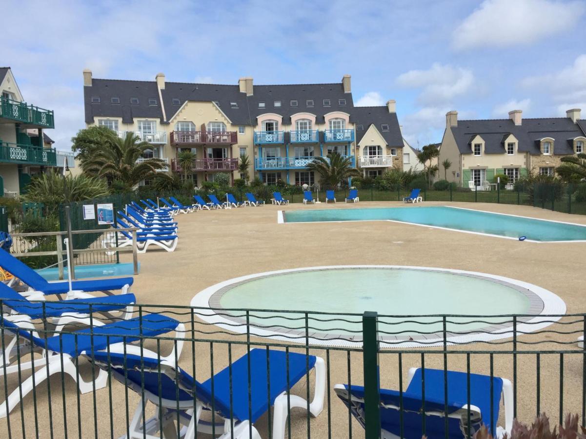 Vacances A L Ocean - T4 Grand Balcon Tout Confort - Wifi Et Parking Gratuits - Mer Plage Piscine A Environ 25 M - Centre Ville, Tous Commerces, Marche, Et Port A 10 Minutes A Pied En Longeant La Mer Guilvinec Exterior photo