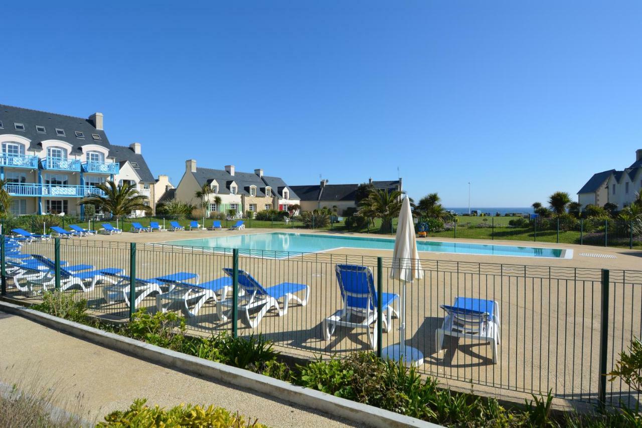 Vacances A L Ocean - T4 Grand Balcon Tout Confort - Wifi Et Parking Gratuits - Mer Plage Piscine A Environ 25 M - Centre Ville, Tous Commerces, Marche, Et Port A 10 Minutes A Pied En Longeant La Mer Guilvinec Exterior photo