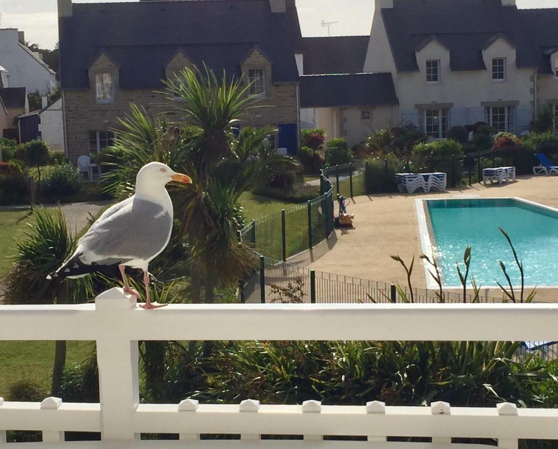 Vacances A L Ocean - T4 Grand Balcon Tout Confort - Wifi Et Parking Gratuits - Mer Plage Piscine A Environ 25 M - Centre Ville, Tous Commerces, Marche, Et Port A 10 Minutes A Pied En Longeant La Mer Guilvinec Exterior photo