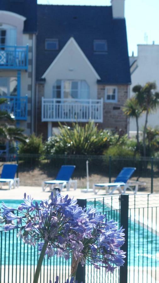 Vacances A L Ocean - T4 Grand Balcon Tout Confort - Wifi Et Parking Gratuits - Mer Plage Piscine A Environ 25 M - Centre Ville, Tous Commerces, Marche, Et Port A 10 Minutes A Pied En Longeant La Mer Guilvinec Exterior photo