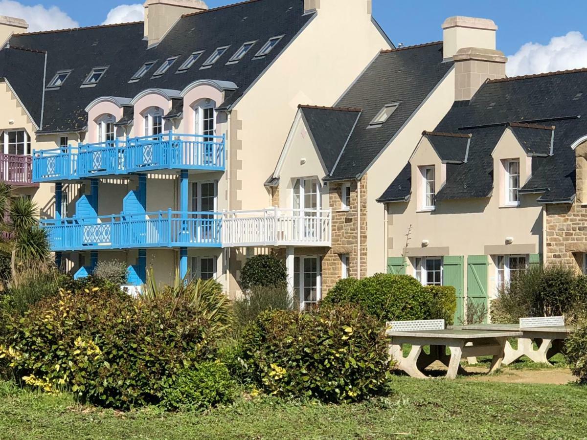 Vacances A L Ocean - T4 Grand Balcon Tout Confort - Wifi Et Parking Gratuits - Mer Plage Piscine A Environ 25 M - Centre Ville, Tous Commerces, Marche, Et Port A 10 Minutes A Pied En Longeant La Mer Guilvinec Exterior photo